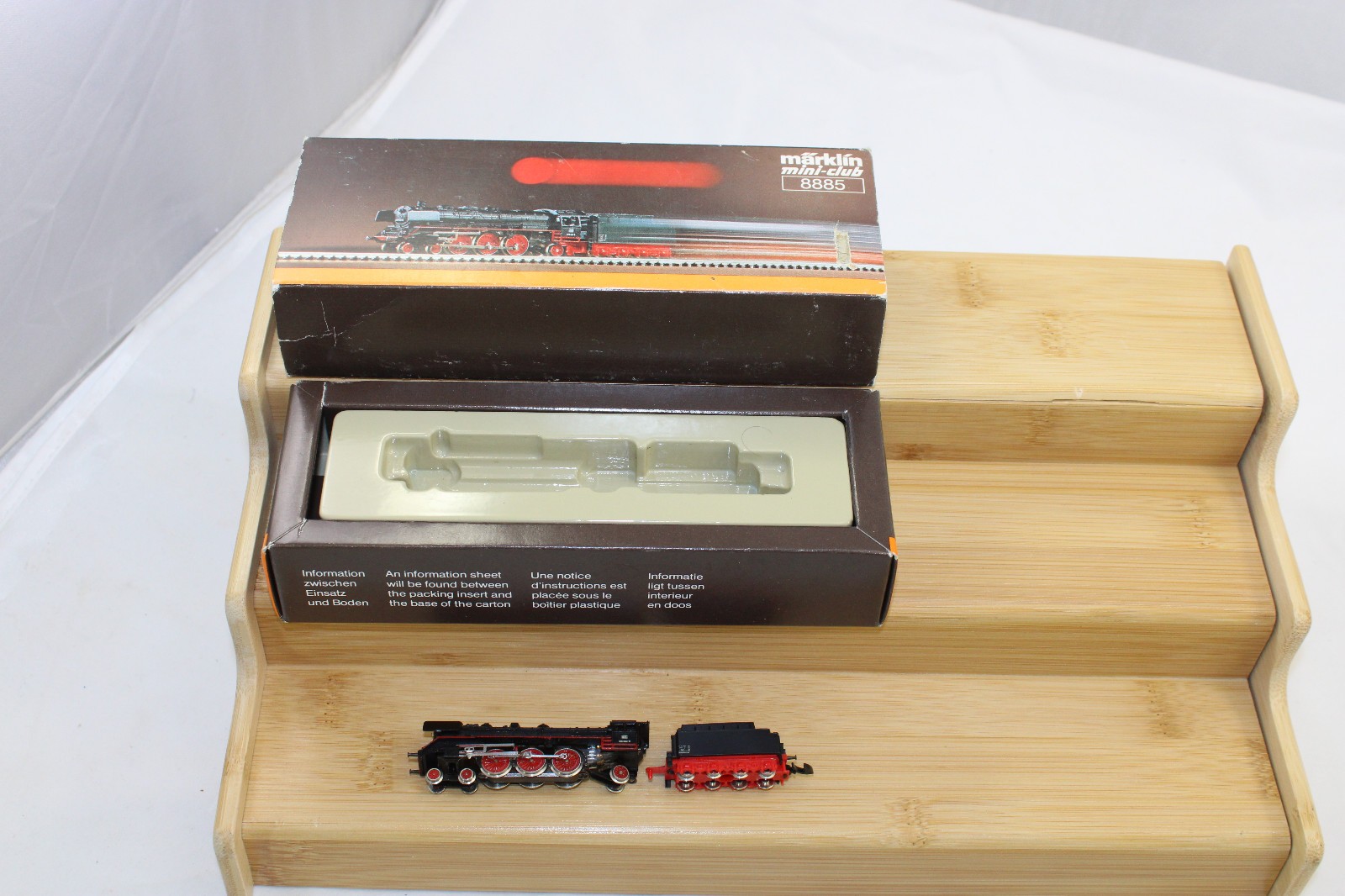 Z- Gauge – Markin – Engines and Freight Cars – Your Choice