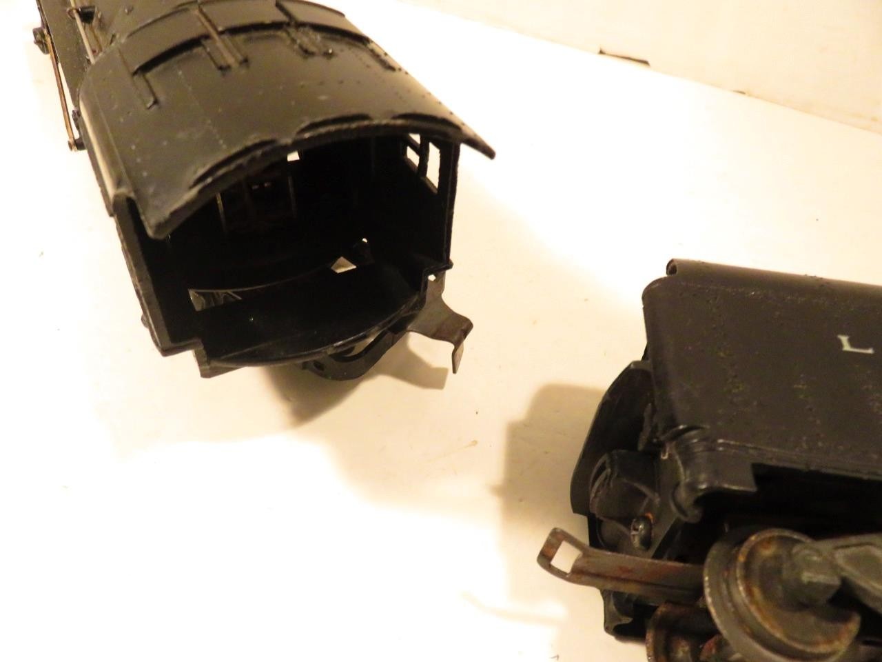 LIONEL POST-WAR TRAINS 2046 STEAM LOCO / 2046W TENDER- BOXED- 027/0- GOOD -W10