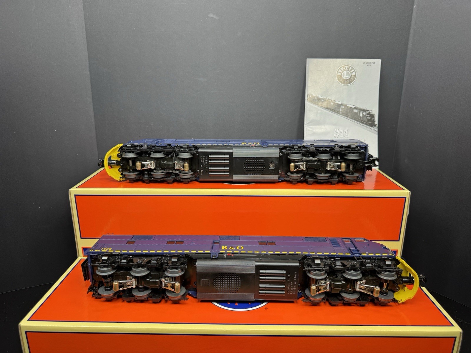 Lionel LEGACY 6-82829 Baltimore & Ohio E-7 diesel engine AA set #1422 #1428 EX