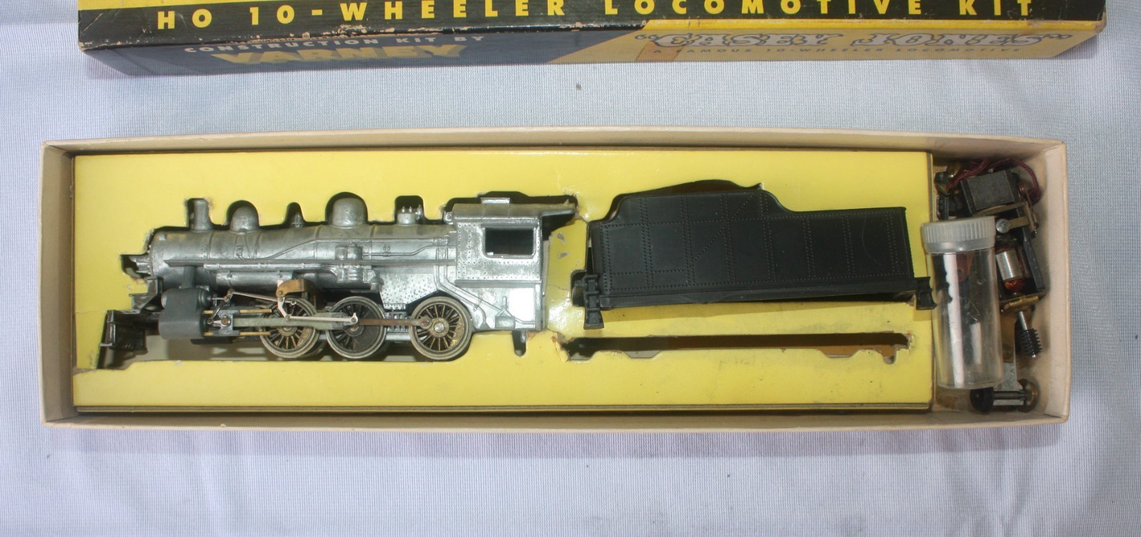 Varney 2450K HO Casey Jones 10 Wheeler Diecast Locomotive Kit