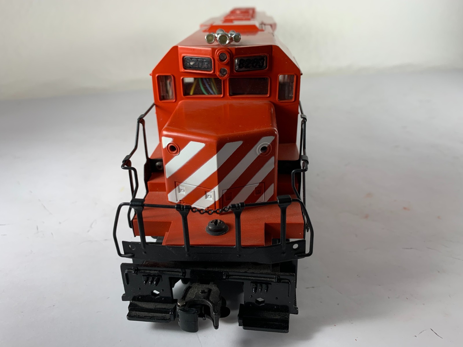 LIONEL 6-18203, CP RAIL SD-40 DIESEL LOCOMOTIVE #8203, OB (1989)