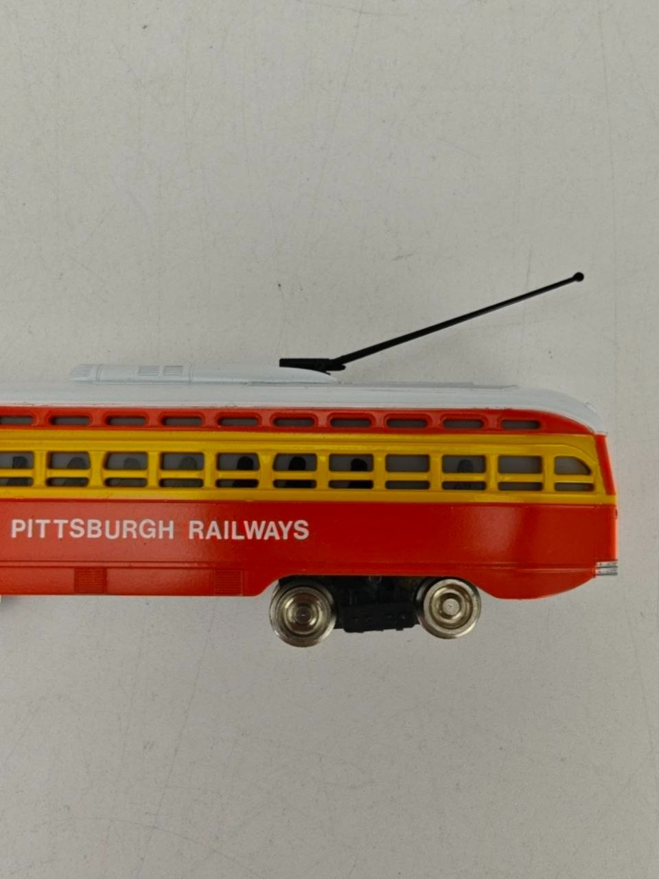 Bachmann Streamline PCC Trolley 1451 Pittsburgh Railways HO Box Tested READ