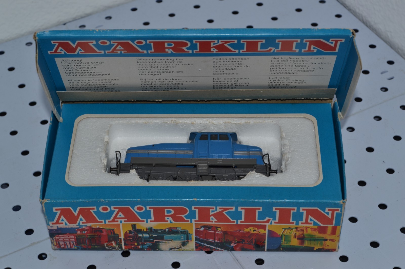 Marklin 3078 HO DHG 500 Blue Diesel Loco Western Germany