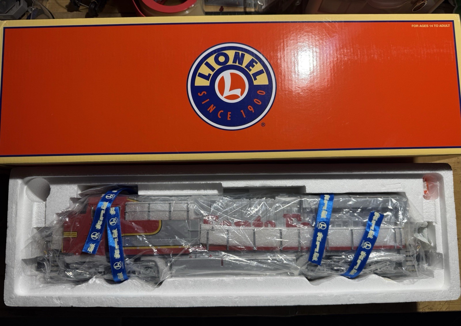 LIONEL 6-82216 SANTA FE “Warbonnet” LEGACY ES44AC Diesel Engine O-Gauge TESTED!!