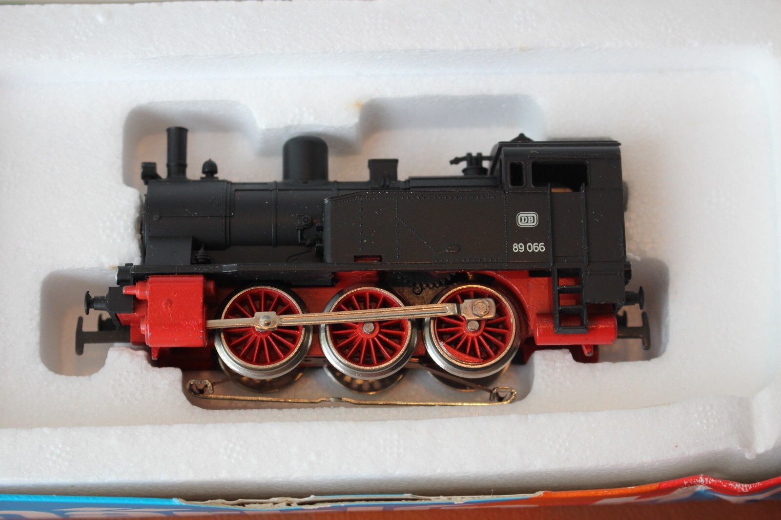 Märklin Locomotive HO Scale 3104 Steam Engine DB 89066 West Germany