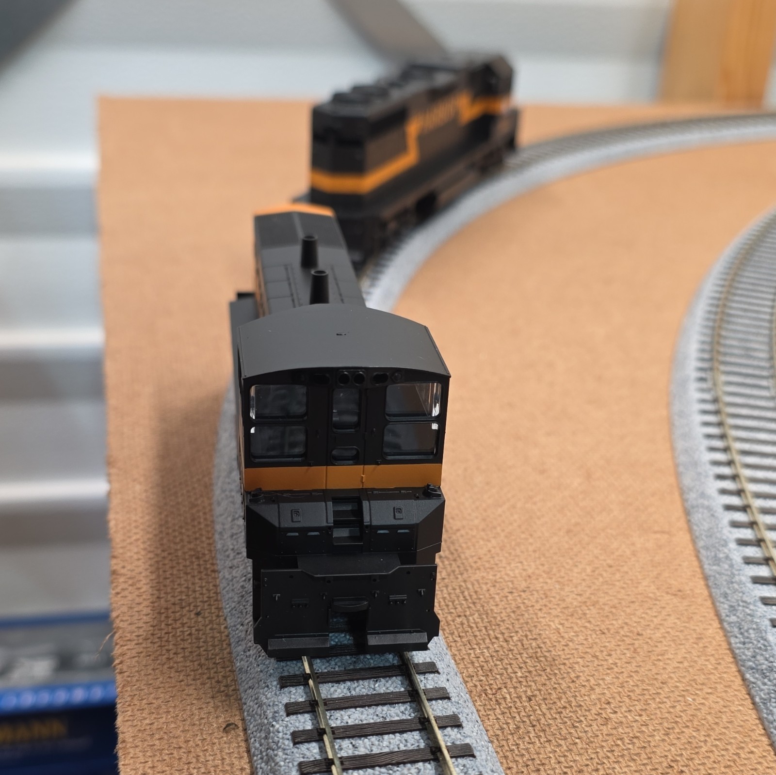 Athearn HO GP38-2 Indiana Harbor Belt #3802 Diesel Locomotive DC Analog