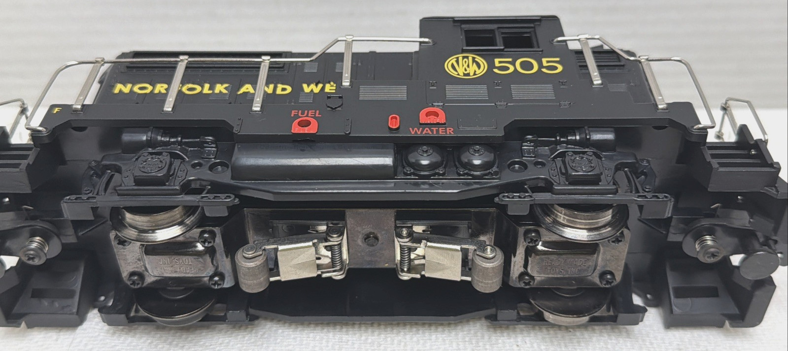 RMT O/O27 RMT-4243 NORFOLK & WESTERN GP BEEP DIESEL LOCOMOTIVE #505 – LNIB