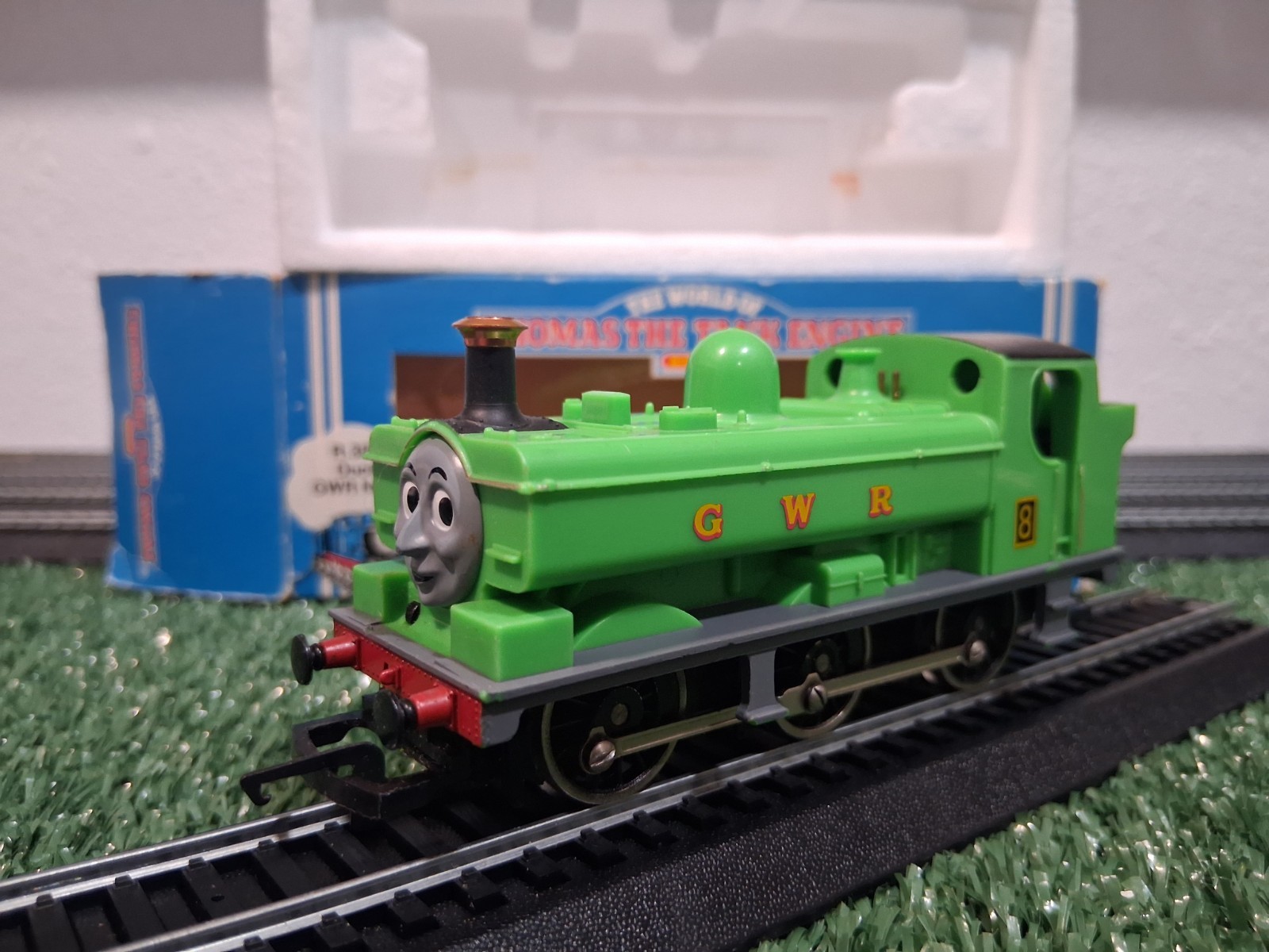 Thomas And Friends Hornby Duck HO/OO GAUGE BOXED Tested & Working Rare!
