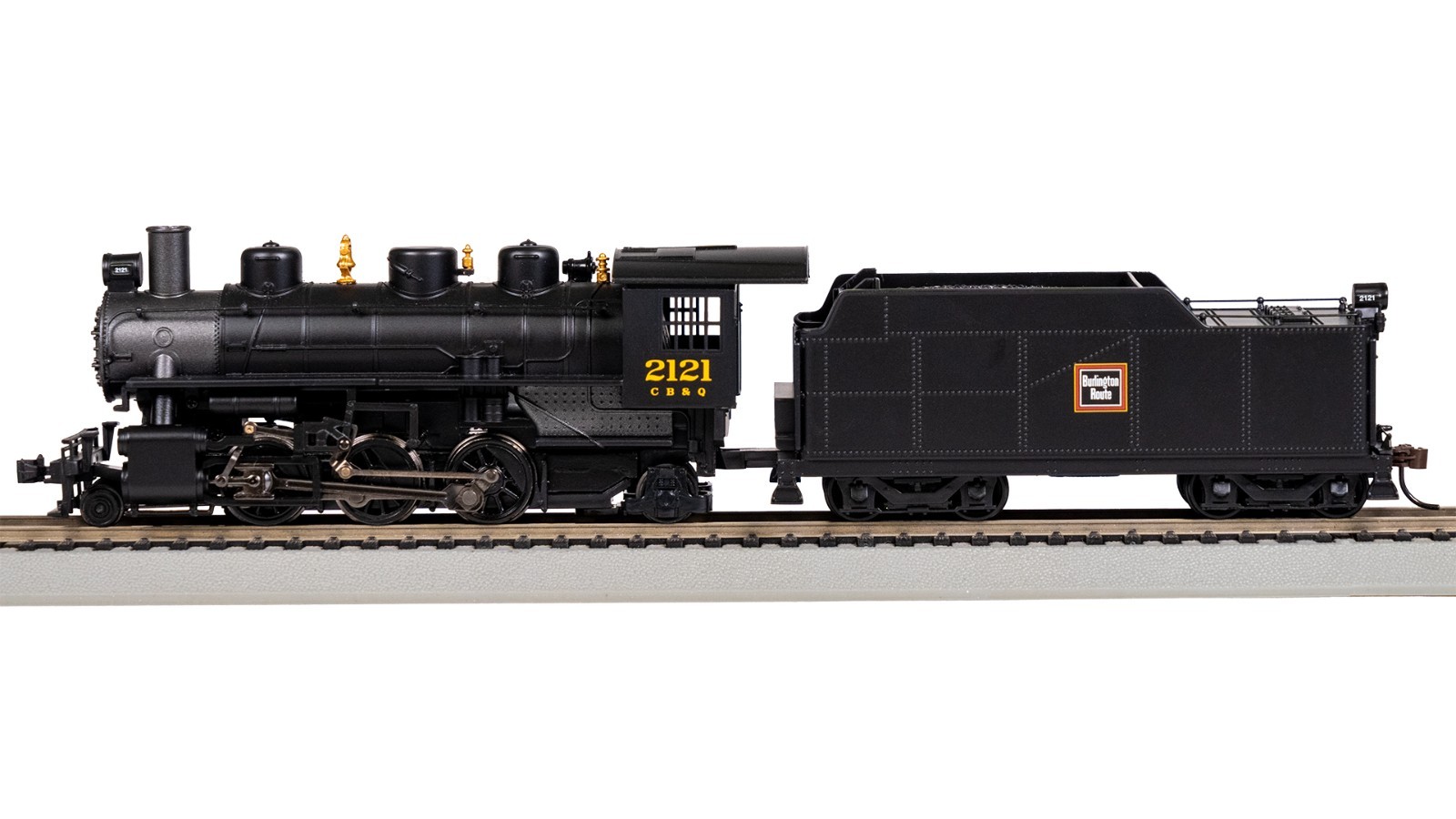 Bachmann 2-6-2 Prairie – Burlington #2121 (with smoke), HO Scale.
