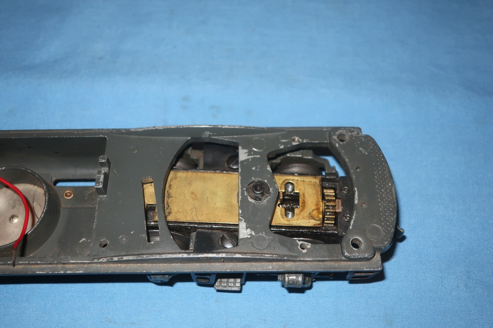 Lionel #2344 New York Central F3 Diesel Locomotive Powered Unit Frame w/Trucks
