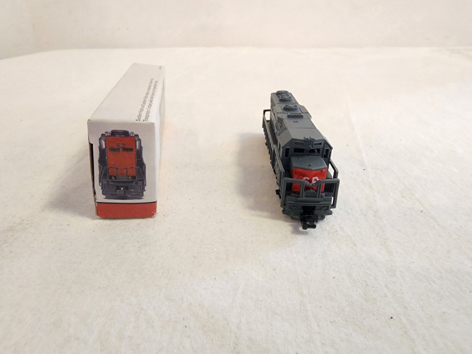 Southern Pacific 9725 Locomotive Train Model High Speed Metal Products