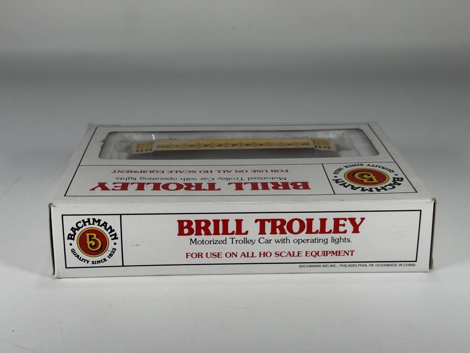 Bachmann HO Scale Yellow Brill Trolley #36 – Item No #61048 – NEW