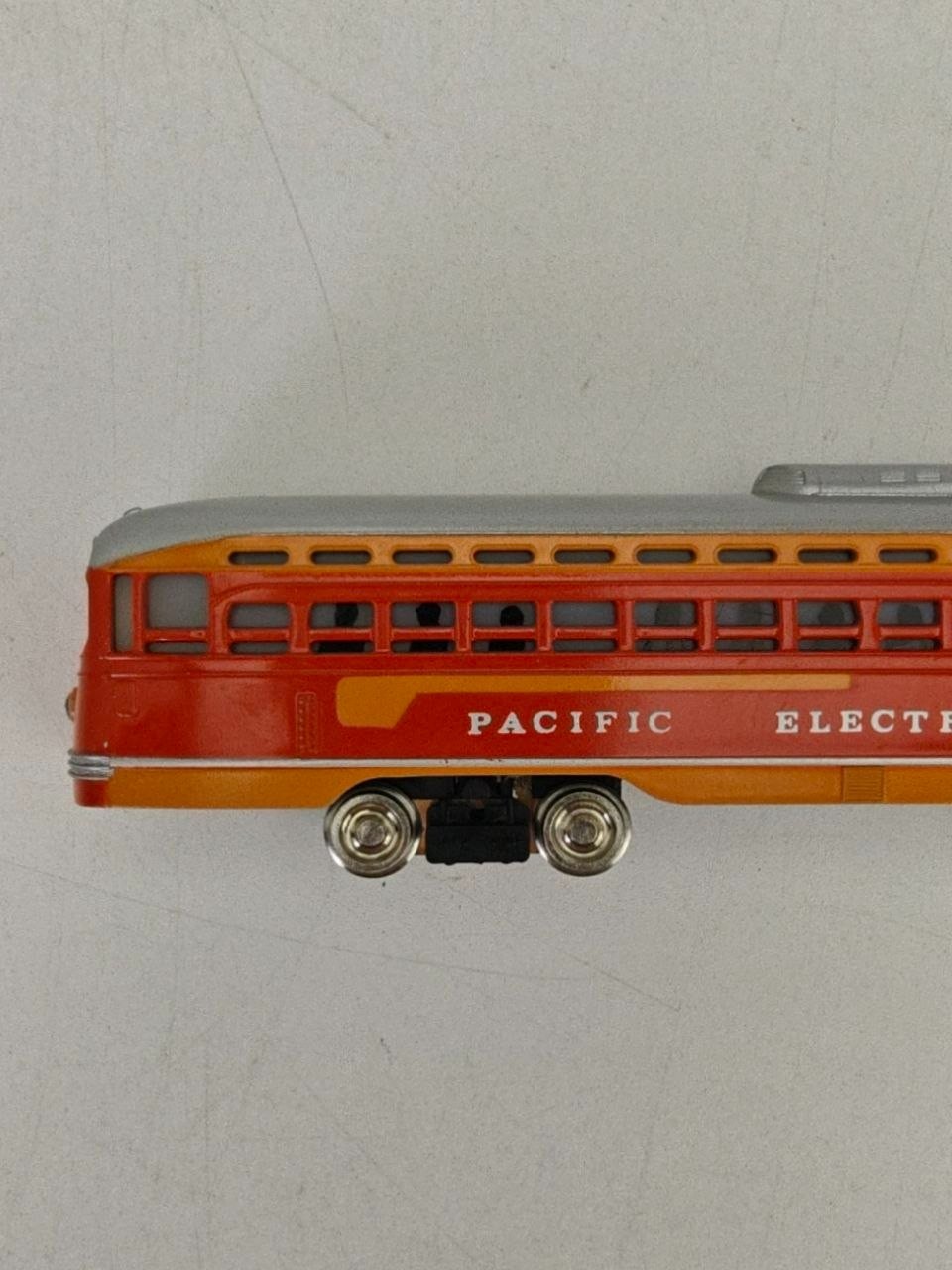 Bachmann Streamline PCC Trolley #5612 Broadway Pacific Electric HO Tested Read