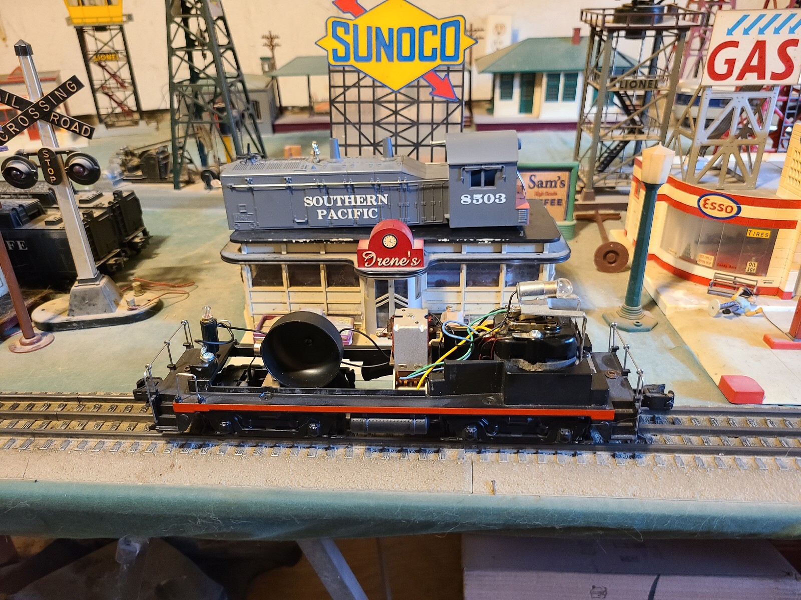 Lionel O Southern Pacific Diesel Loco Switcher Bell Ringer Serviced In Box ! !