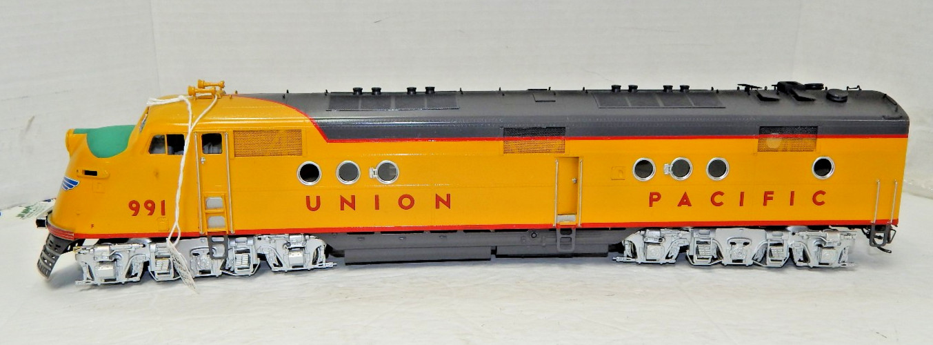 Overland – O – Brass Union Pacific EMD E3 A+B Set Previously Owned Excellent
