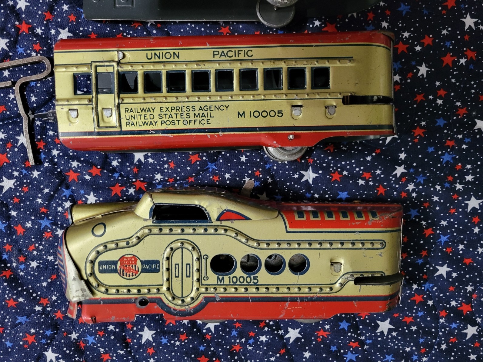 Marx M10005 Union Pacific Articulated O gauge Streamliner 4 Car Set