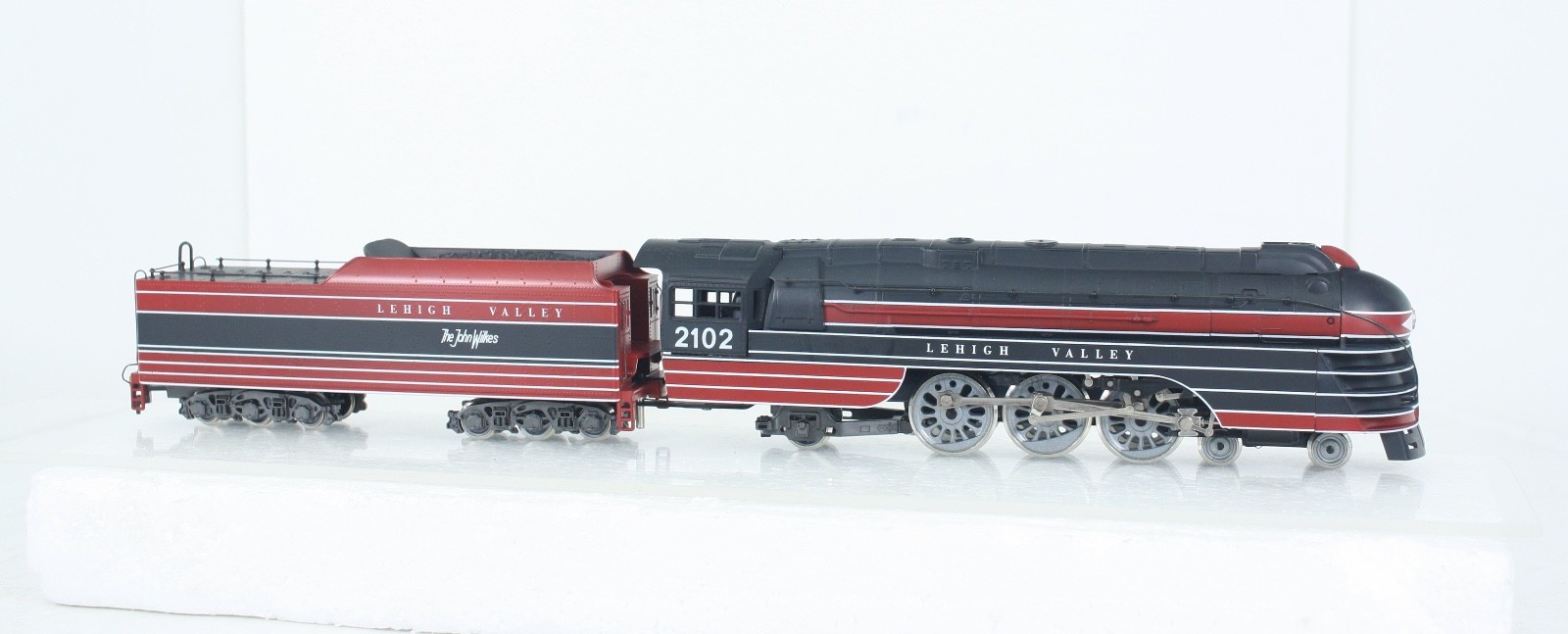 HO Scale Rivarossi 1579 Lehigh Valley 4-6-2 Streamlined Pacific John Wilkes