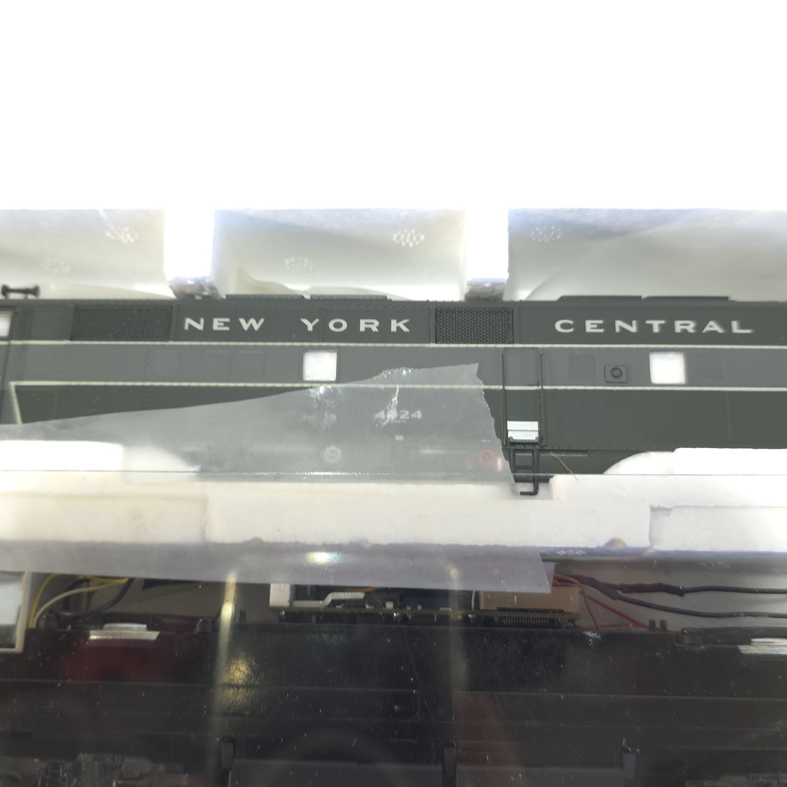 Walthers Proto 2000 HO 920-40995 NYC New York Central E7A & E7B Diesel Locomotiv
