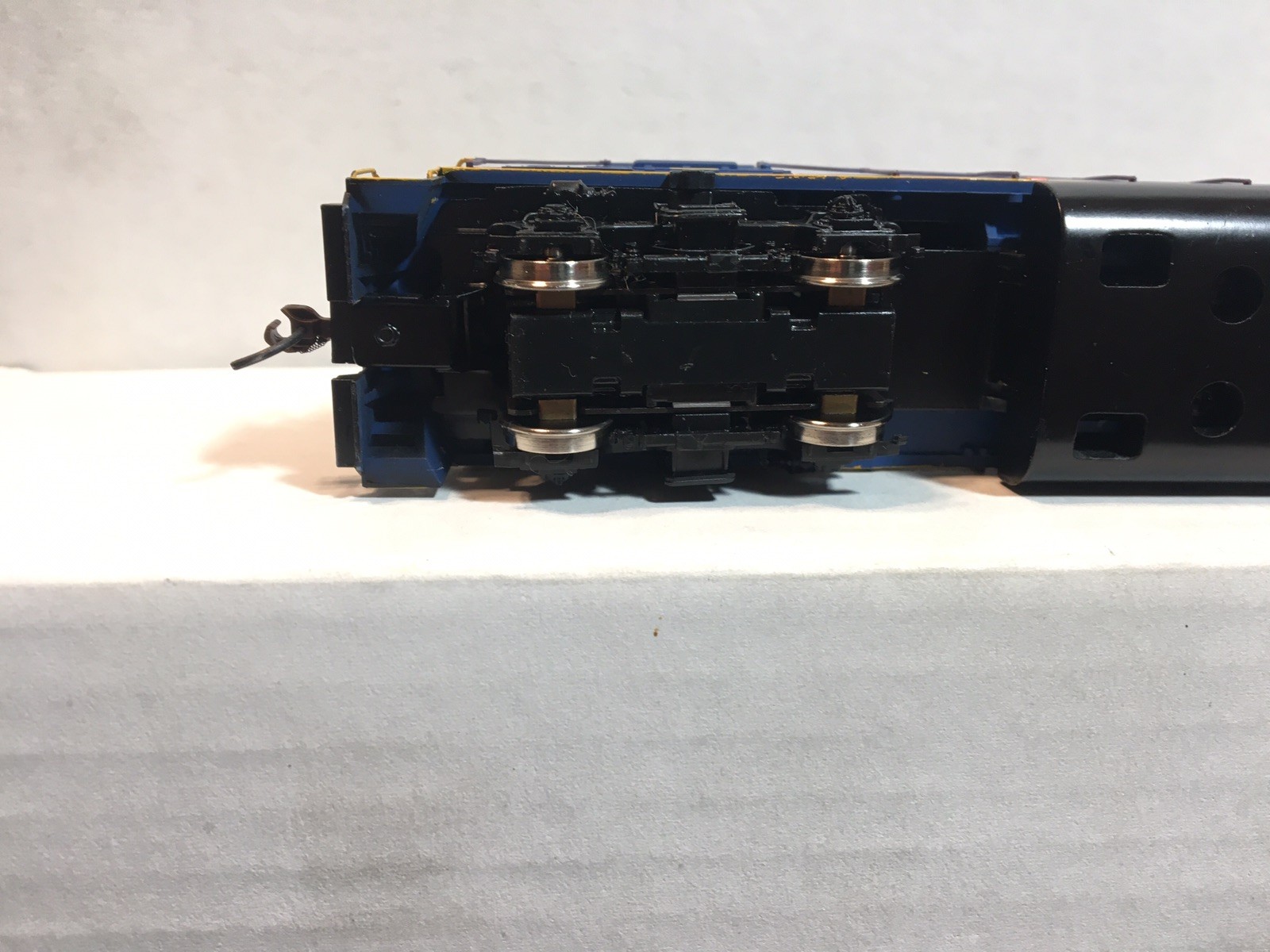 HO ATHEARN READY TO ROLL DELAWARE & HUDSON GP38-2 , SUPER DETAIL, LIGHTLY USED