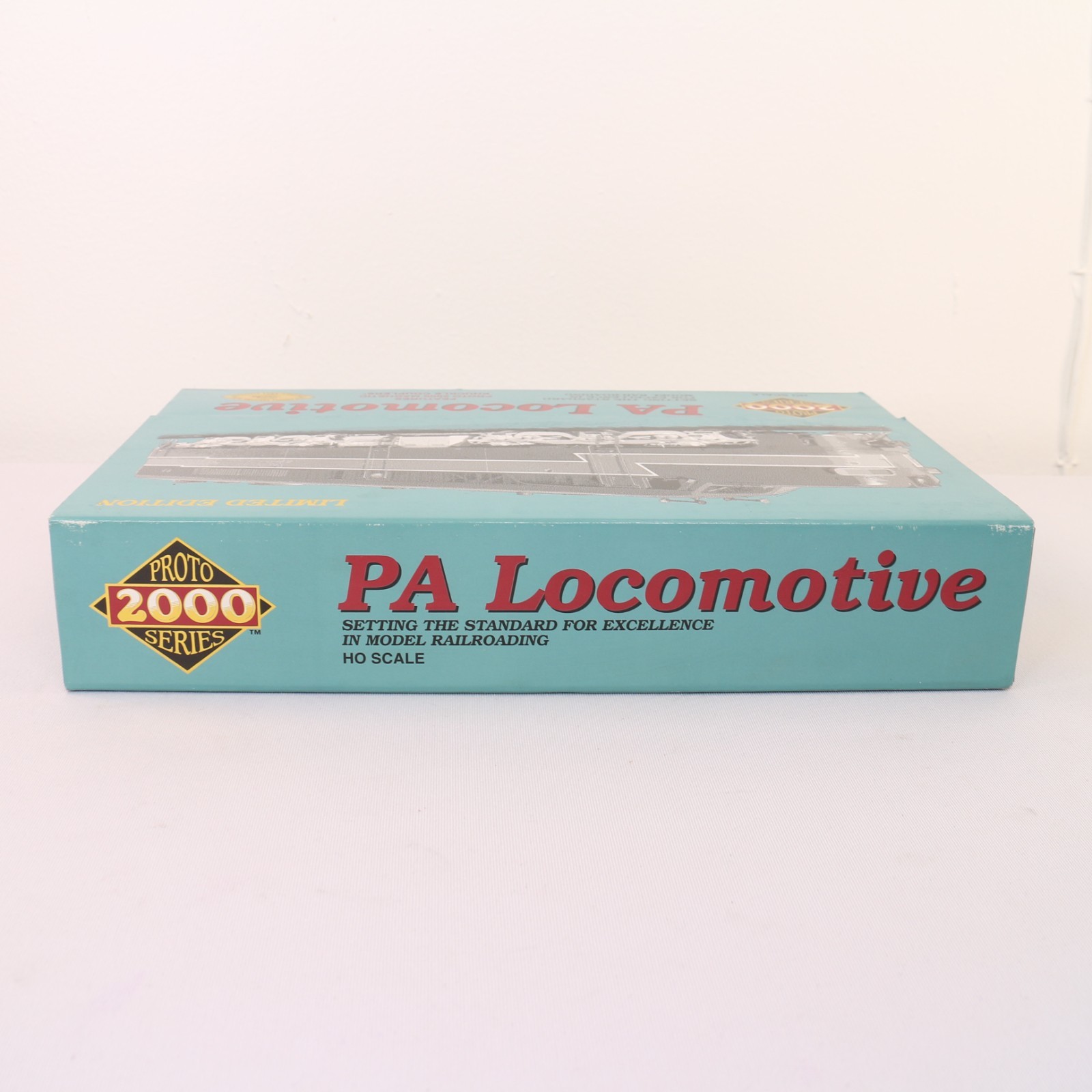 Proto 2000 HO Scale PA Diesel Locomotive Open Box Limited Edition Erie #853
