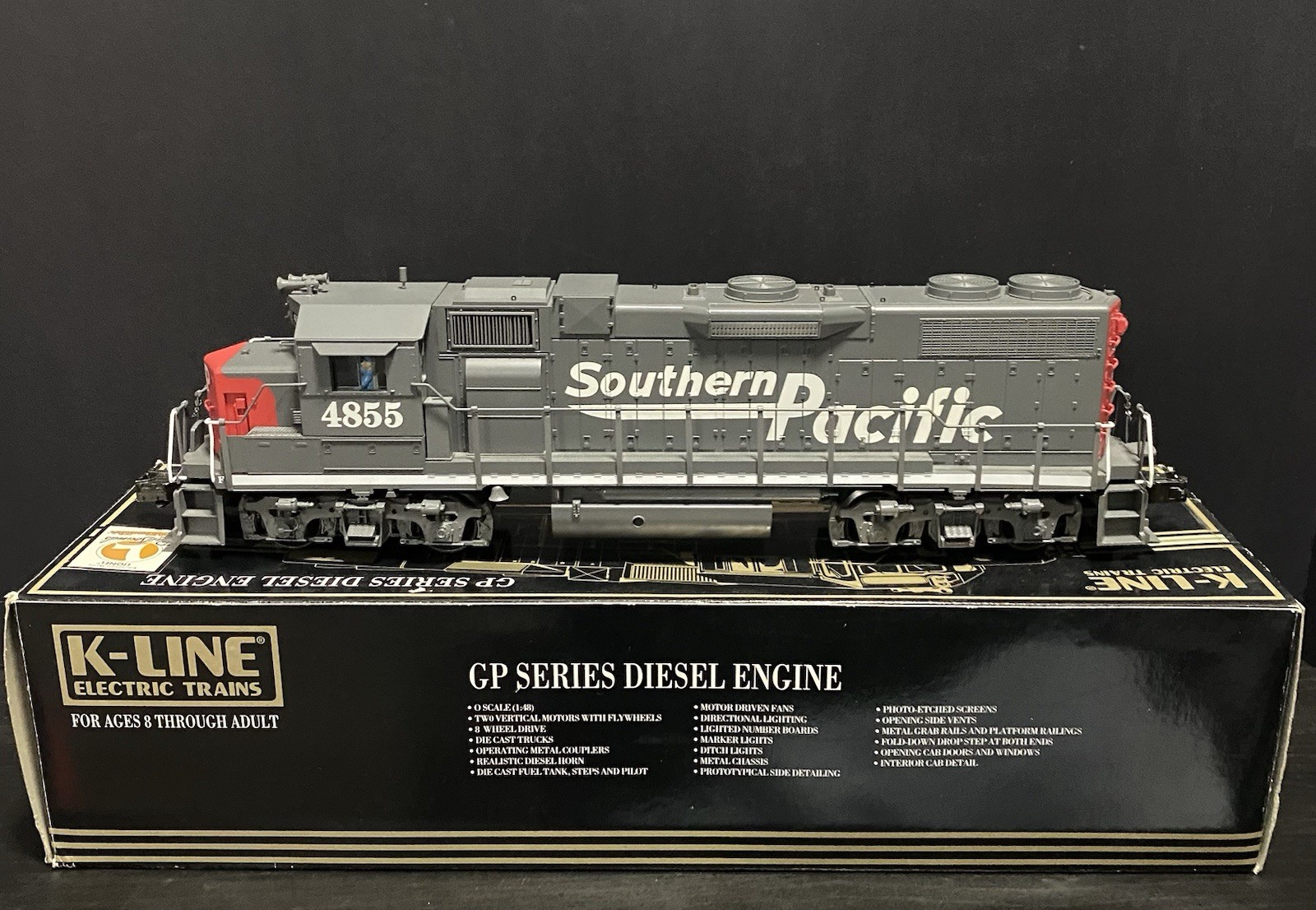 K-Line O Gauge Southern Pacific GP38-2 Non Powered Diesel Locomotive K2488-4855