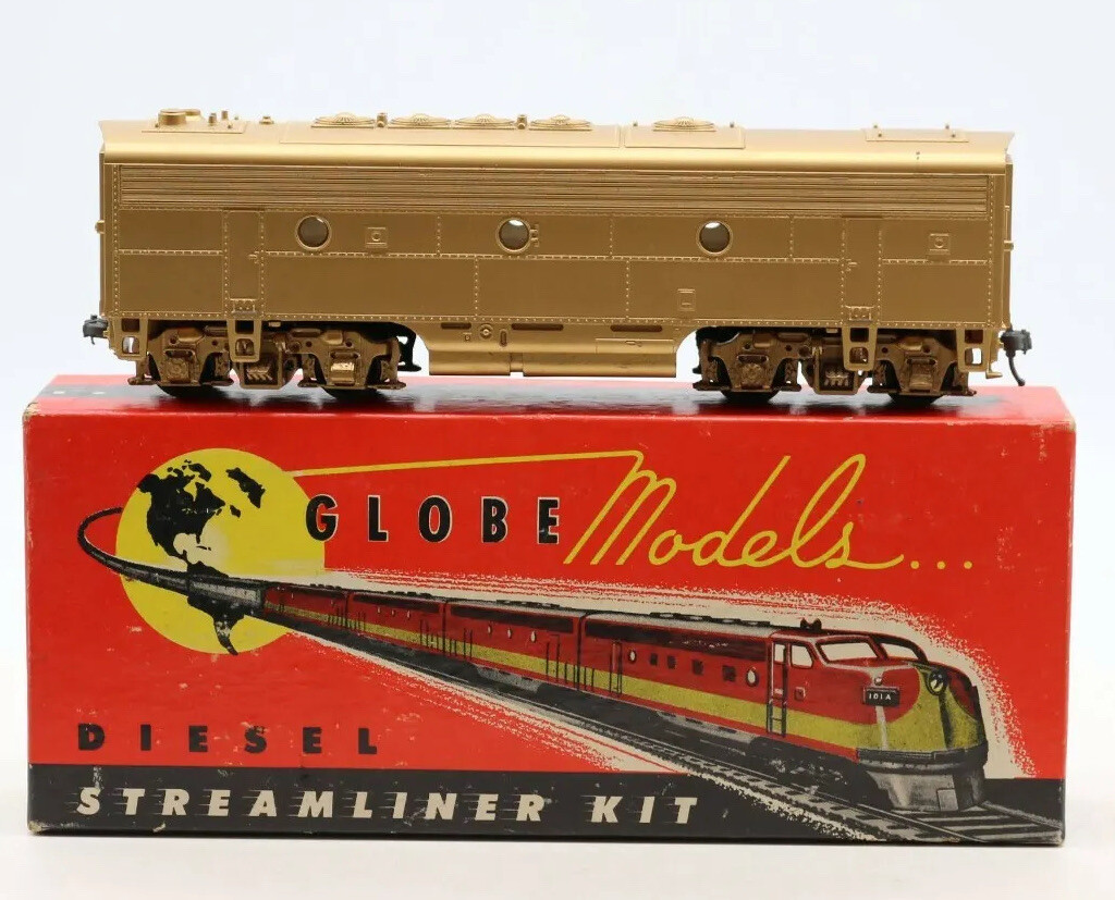 GLOBE MODELS DIESEL STREAMLINER KIT GOLD KIT B89 LN/BOX. ASSEMBLED DUMMY HO 1:87
