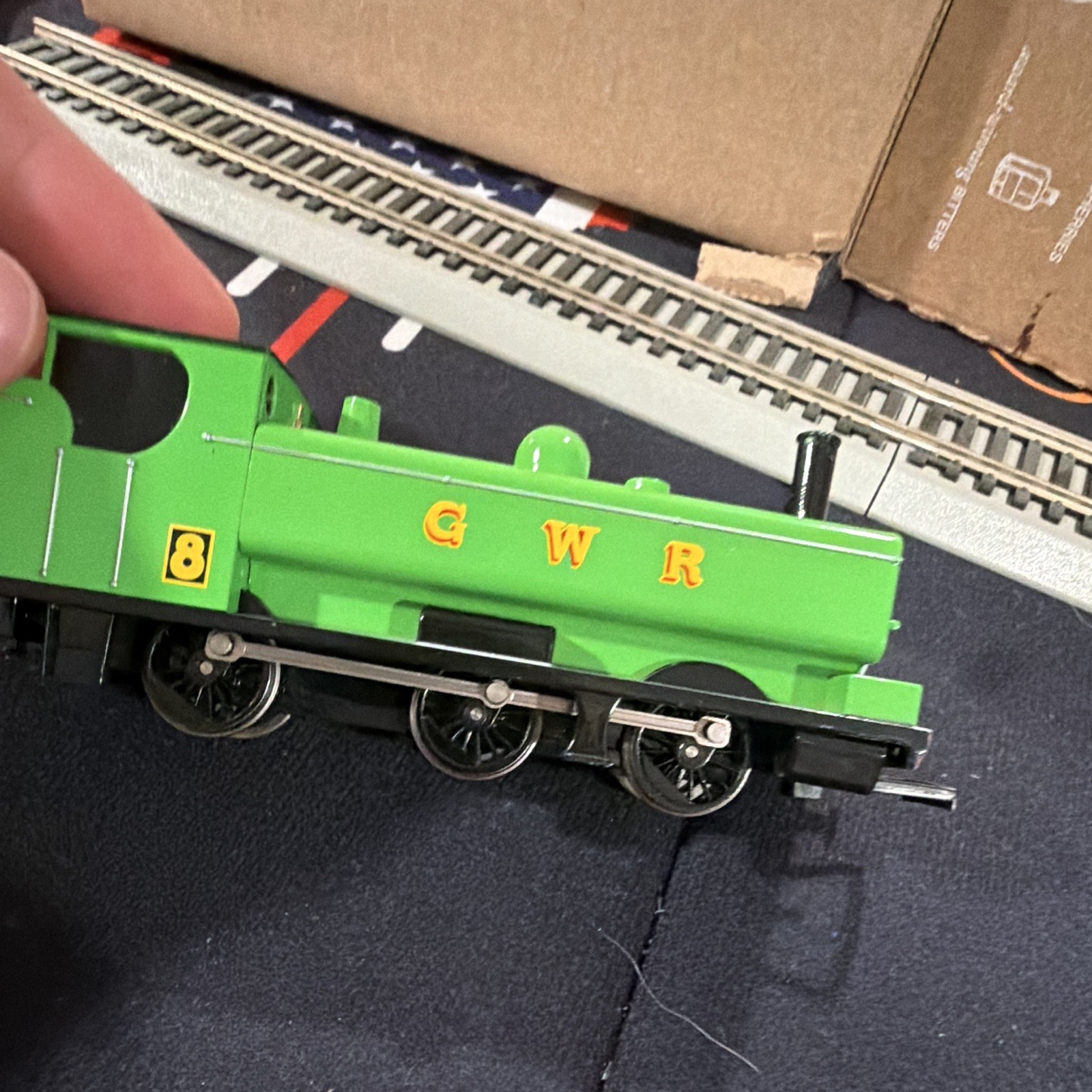 Hornby Thomas & Friends OO 1:76 0-6-0 DC Analog Percy GWR K1402177