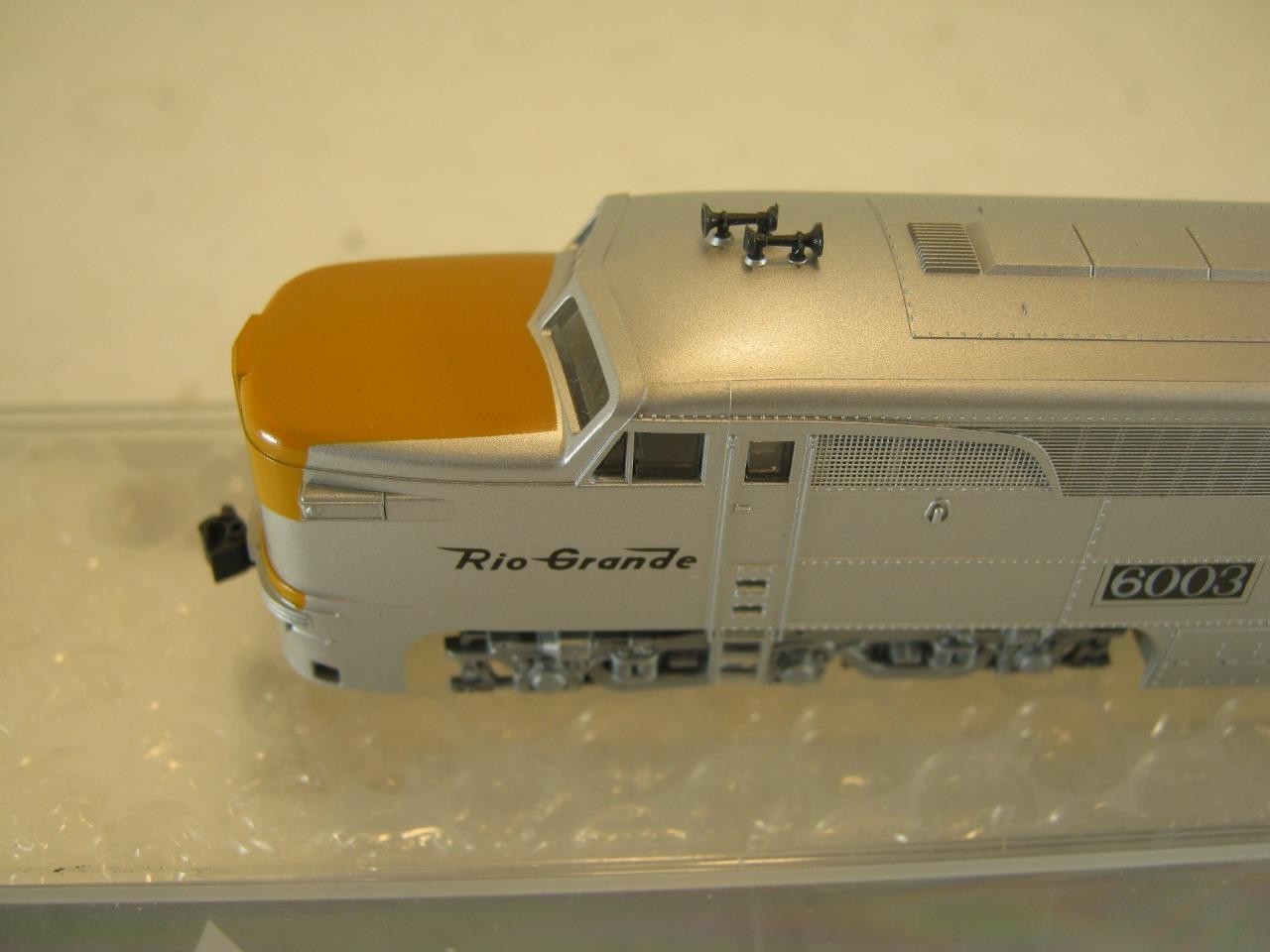 N Scale Kato PA-1 Denver & Rio Grande Western #6003 Item 176-4101