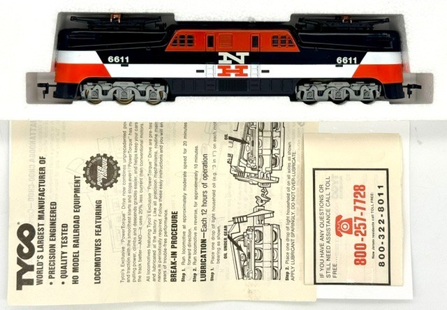 Tyco 251-28 GG-1 Electric Locomotive New Haven 6611 HO Scale Power Torque HO VGC
