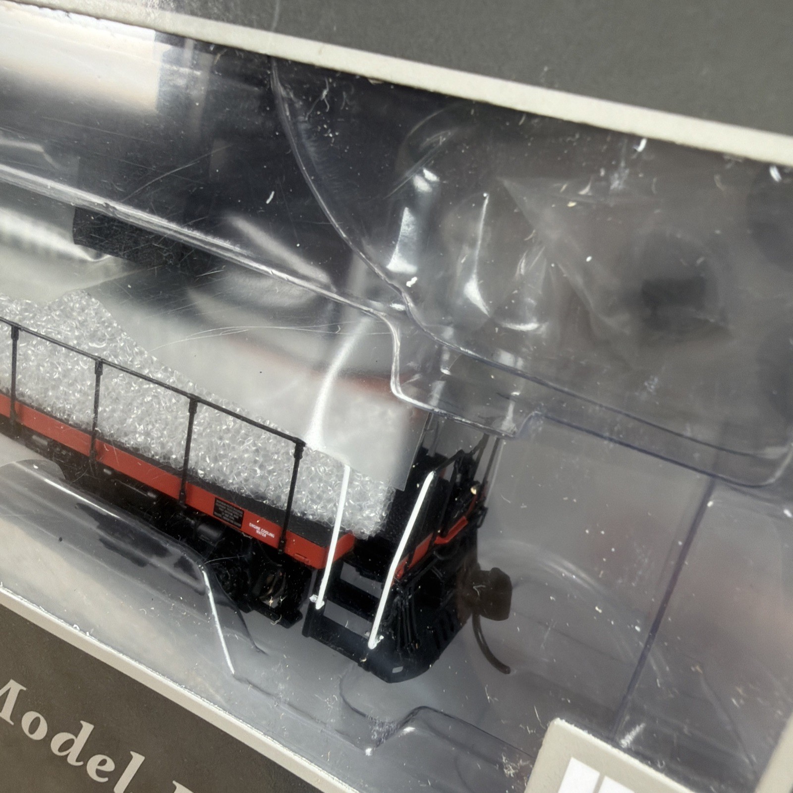 Walthers Proto EMD GP9 Locomotive Southern Pacific #5600 920-40880 HO w/ESU DCC
