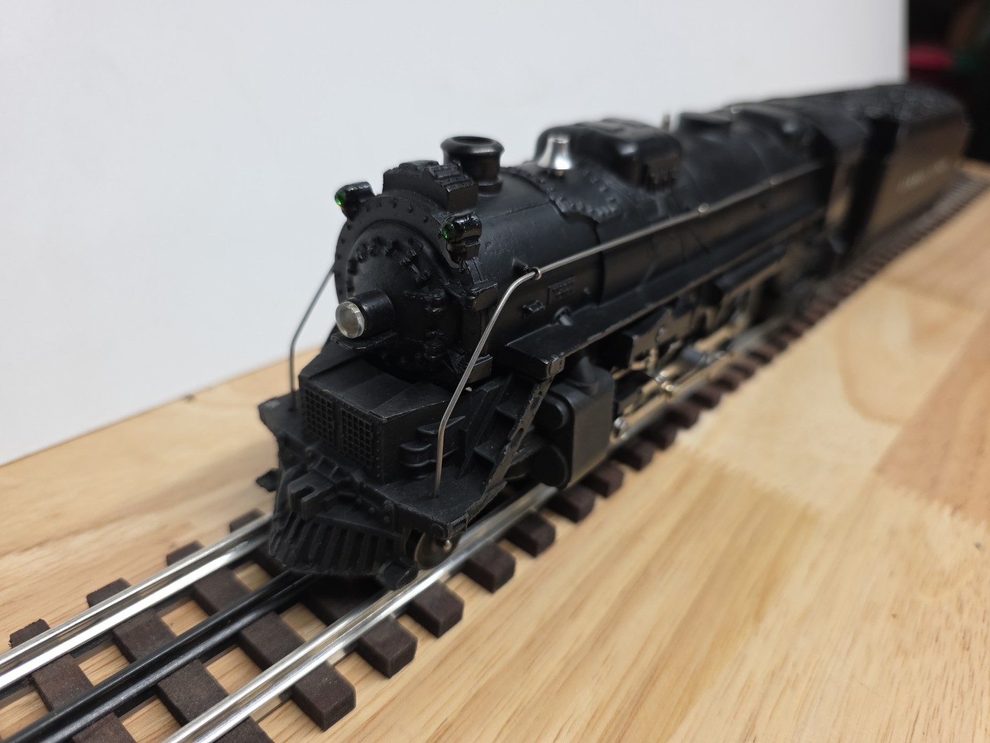 Lionel 2026 Vintage 2-6-2 Die-Cast Steam Locomotive and 6466wx Tender Rebuilt!