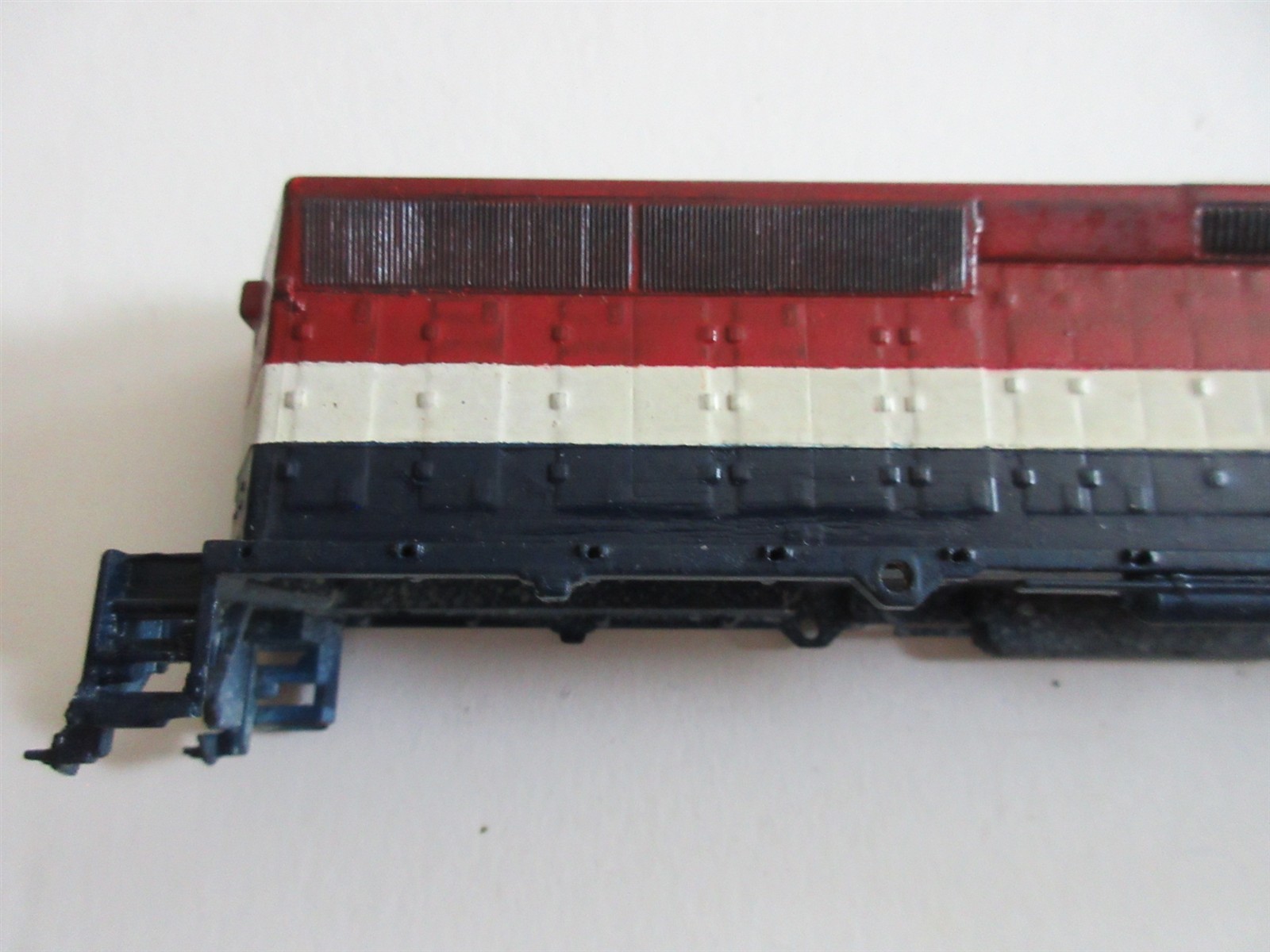 SHELL ONLY HO SD45 hand painted red white blue