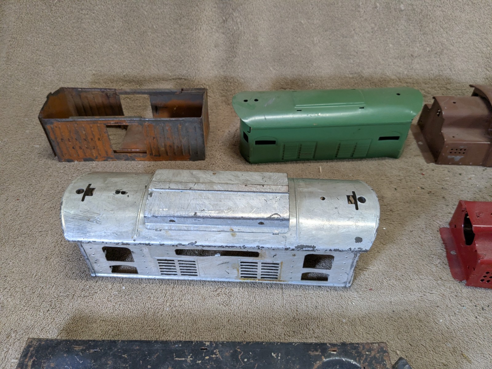 Lionel Marx & Others Prewar Locomotive Shells Body Pieces Only Mixed Lot Vintage