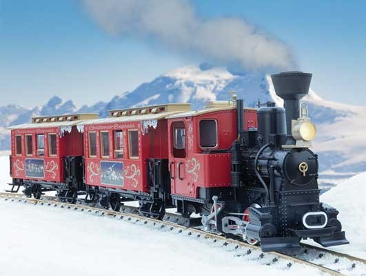 LGB 72308 G SCALE CHRISTMAS STARTER SET TRACK, POWER SUPPLY, ENGINE & 2 CARS