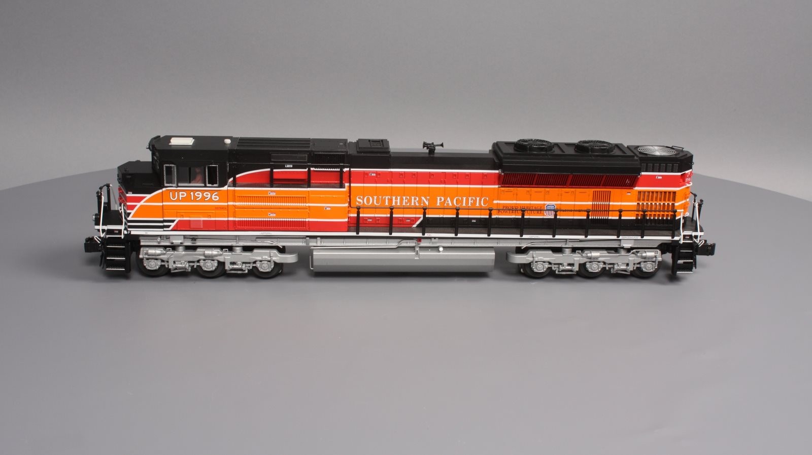 Lionel 6-28281 O Gauge SP/UP Heritage SD70ACe Diesel Locomotive #1996 EX/Box