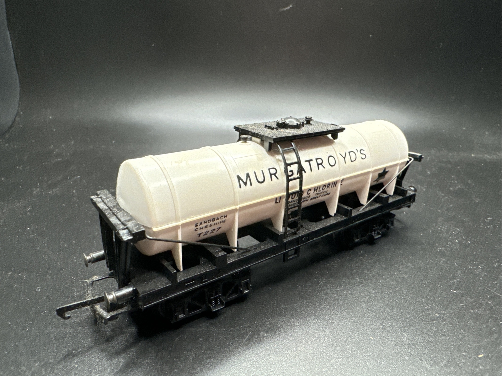 Triang R349 Murgatrod’s. Chlorine Tanker Excellent Condition, Boxed. J.7