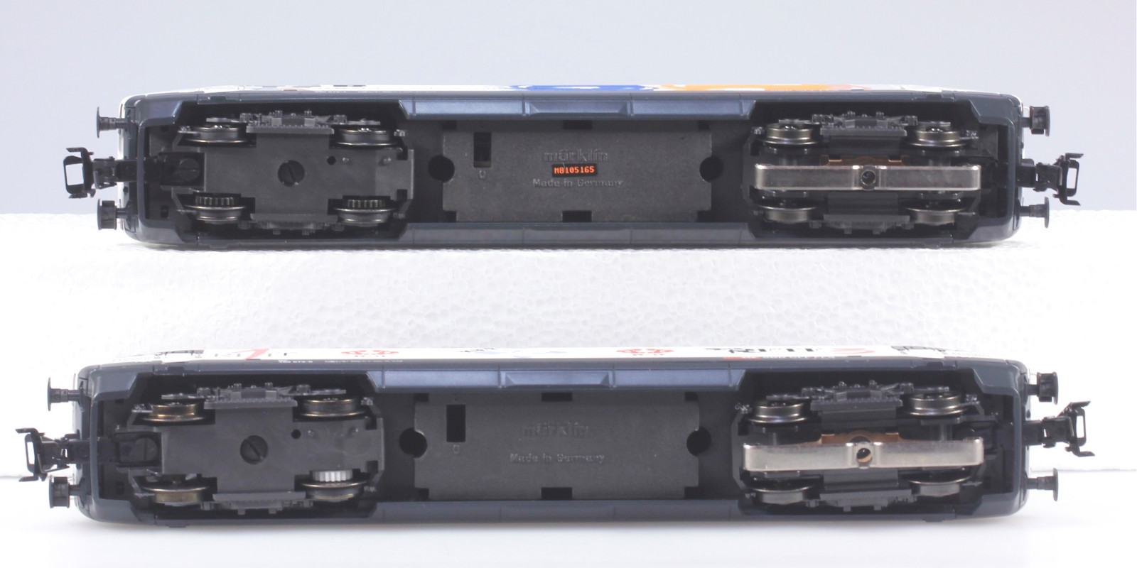 Märklin HO #34631 Swiss Re460 Television Electric Locomotive Set, N/BX 1998 only