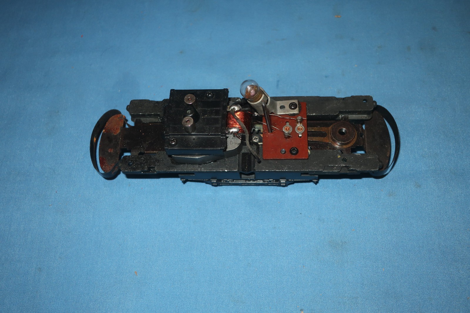 LIONEL #60 Rapid Transit Trolley Chassis/Motor. Runs