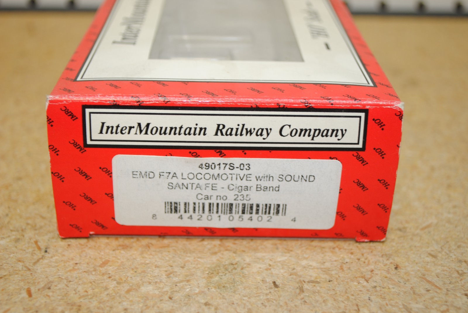 InterMountain Railway Co. 49017S-03 Santa Fe #235 EMD F7A Diesel Loco w/Sound HO