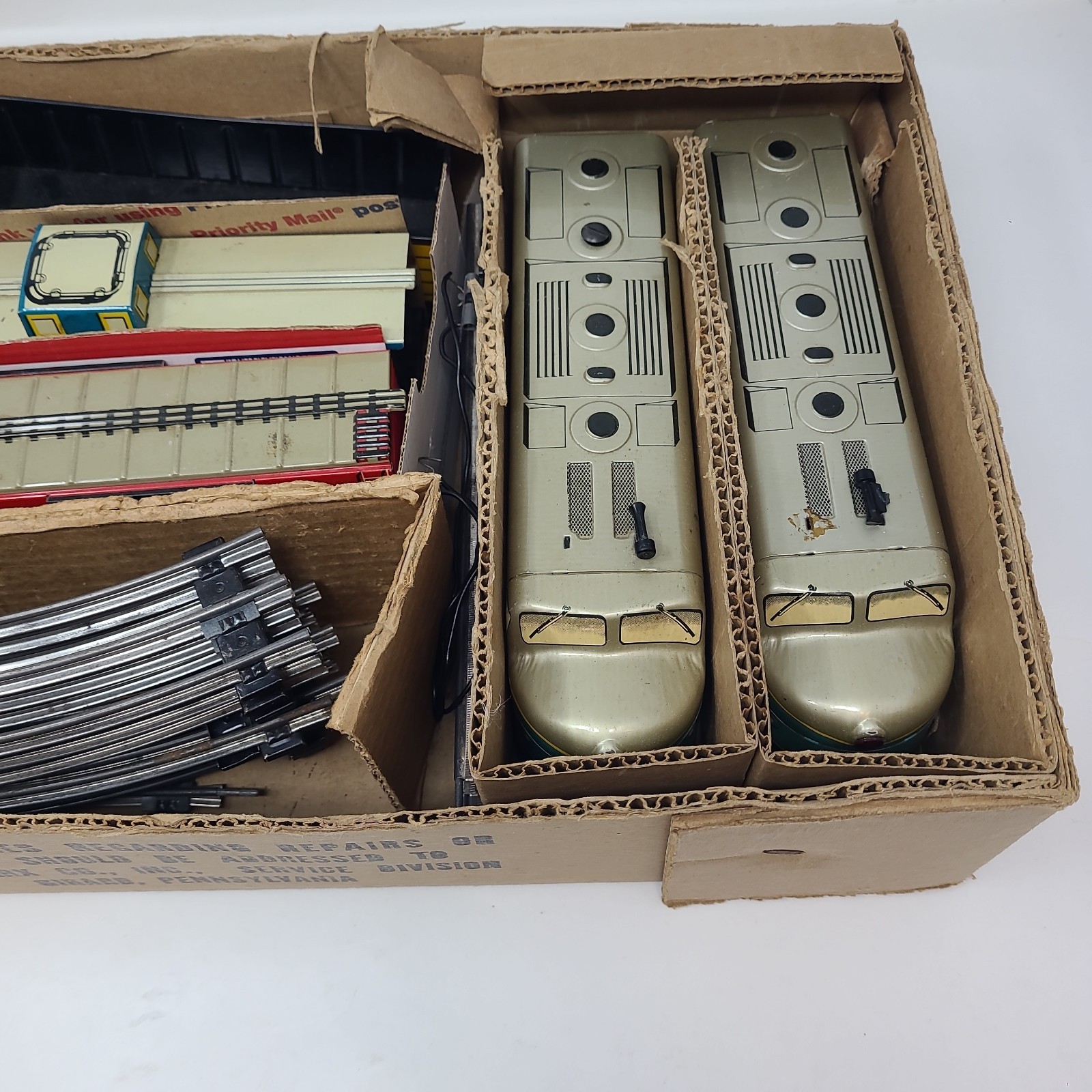 Vintage Marx Tin Train Baltimore & Ohio Locomotive Set w/ Box 5 Cars + Tracks