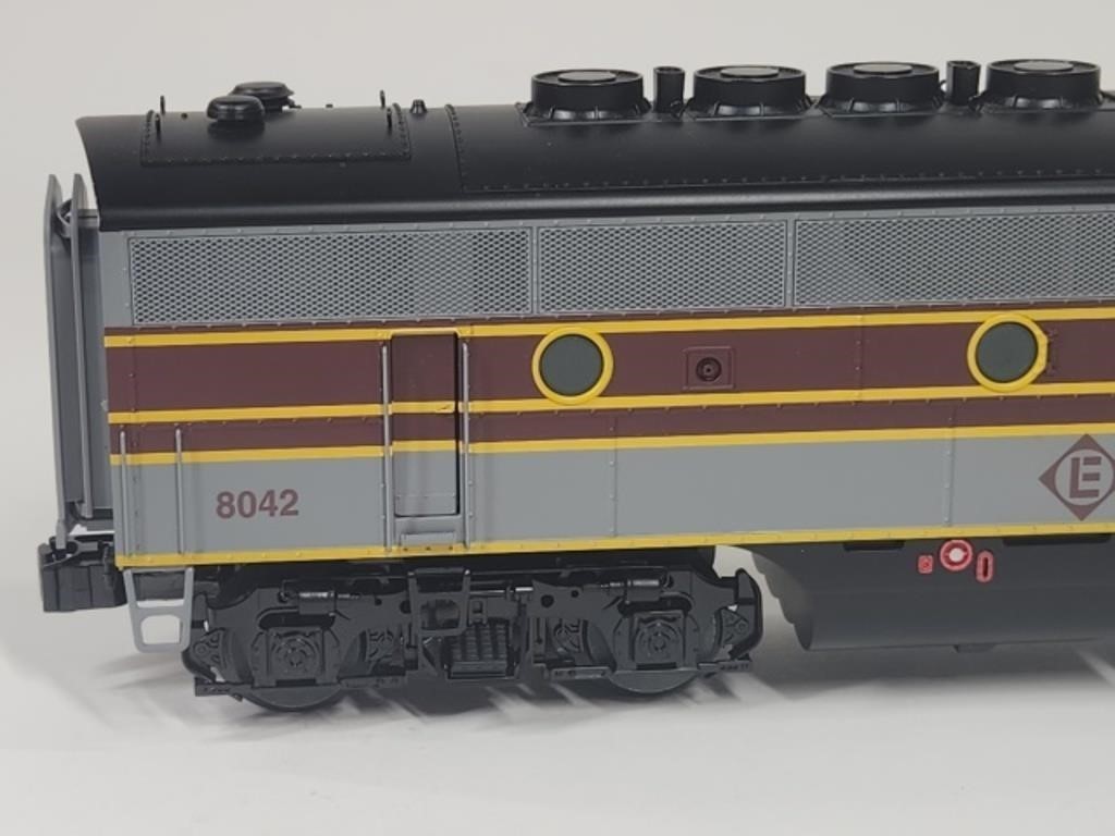 Lionel 24538 Erie Lackawanna 8033 O Gauge F3 Powered B Unit Diesel Locomotive