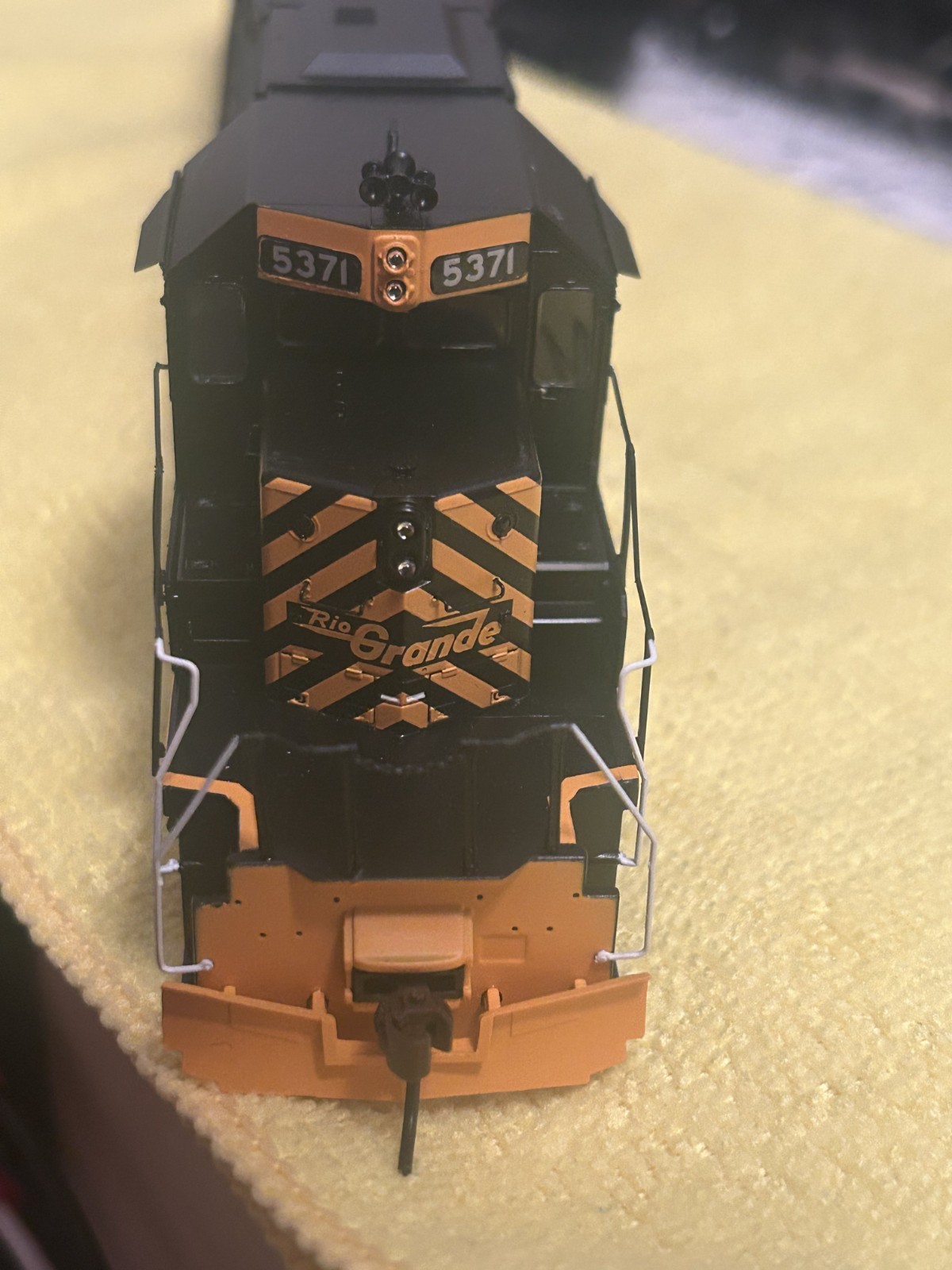 ATHEAERN#95105 HO DENVER RIO GRANDE SD40T-2, ‘TUNNEL’ MOTOR, BRAND NEW OPEN BOX