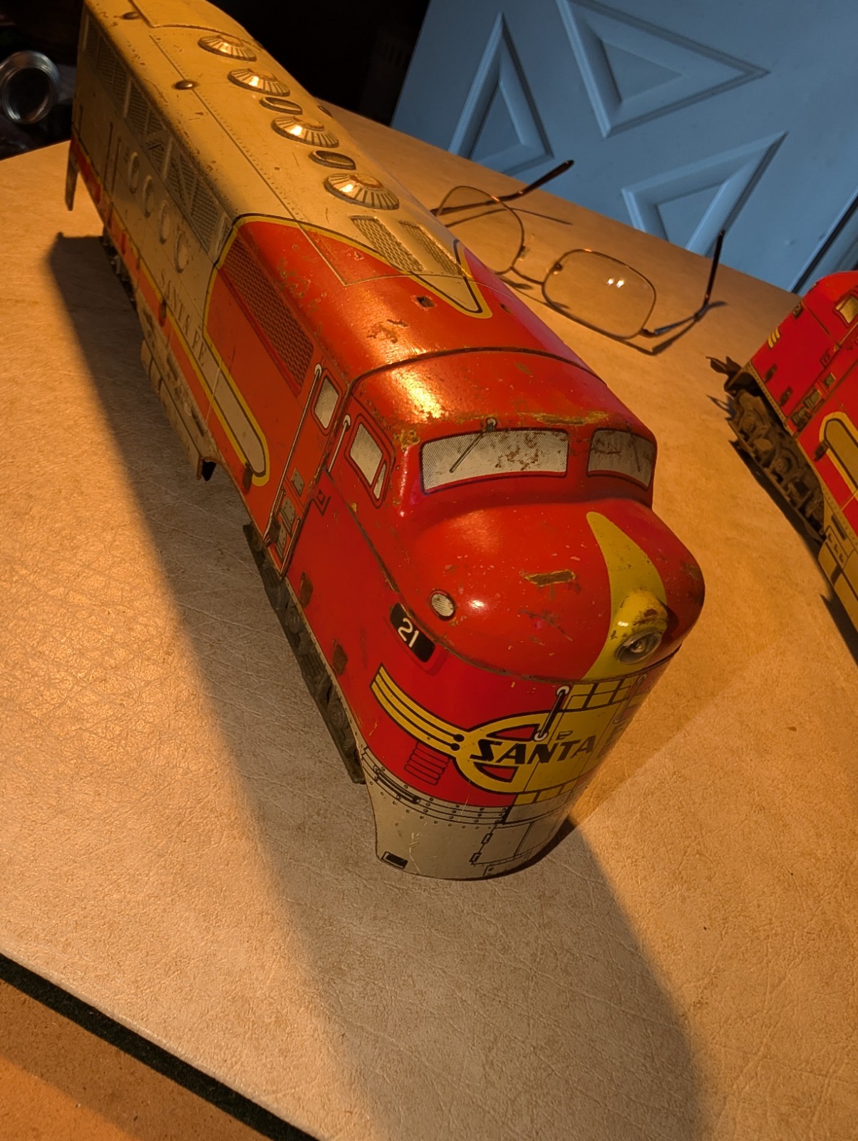 Vtg. 1950’s~ Marx #21 Santa Fe Diesel Locomotive Set/Running Press Steel Trains