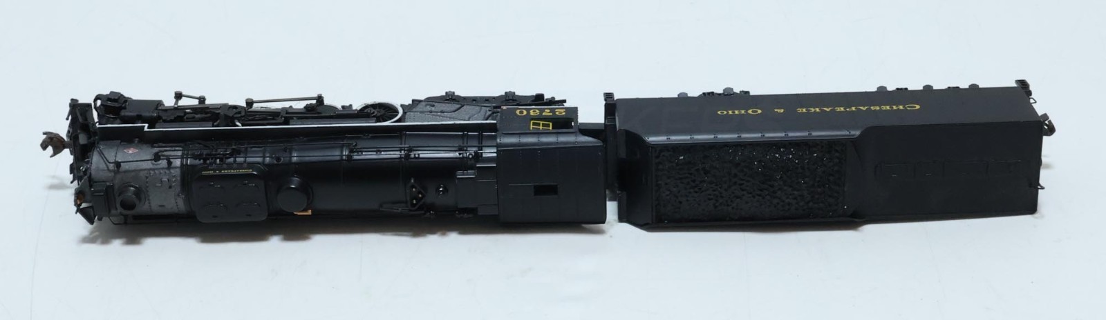 Bachmann Chesapeake & Ohio #2760 2-8-4 Locomotive & Tender DCC N Scale