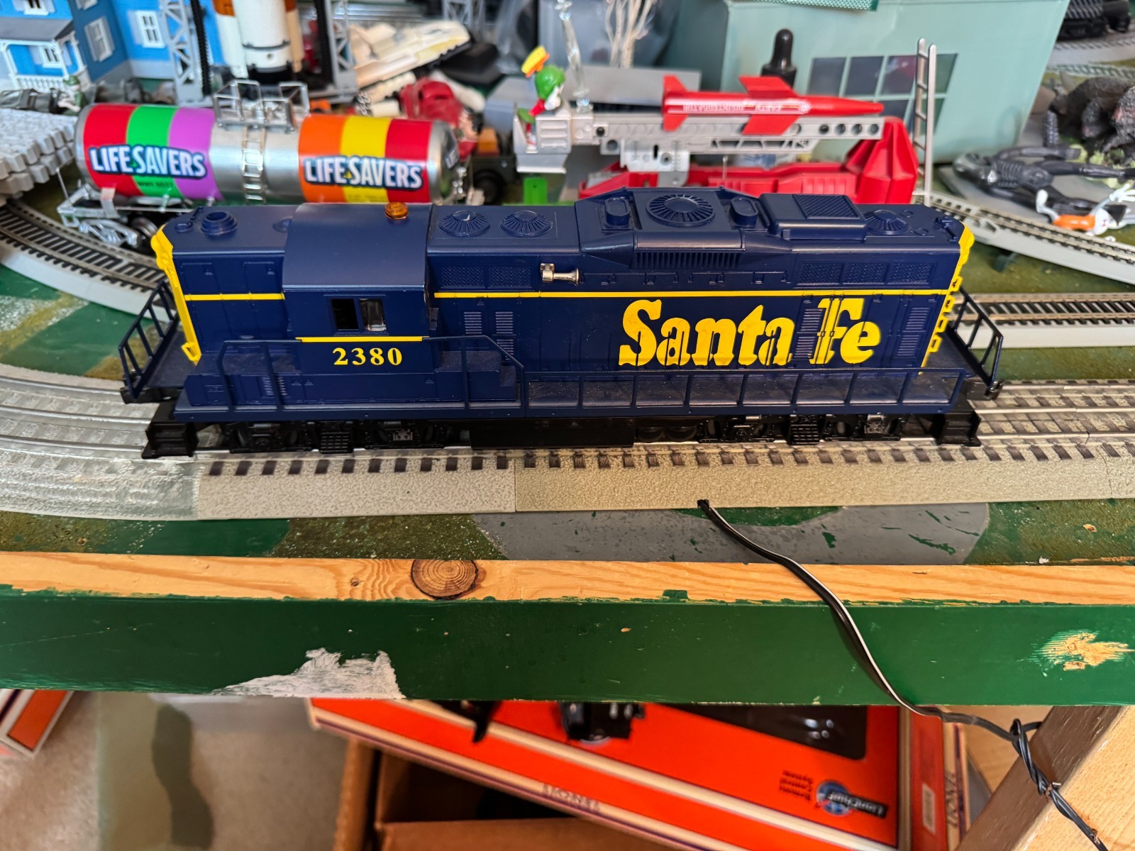 🚂 LIONEL – 6-18573 SANTA FE GP9 DIESEL 💥L2537