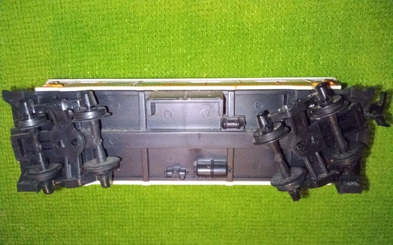 Vintage Mantua-Tyco HO Gauge Illinois Central Gulf 4301 Locomotive Caboose As-Is