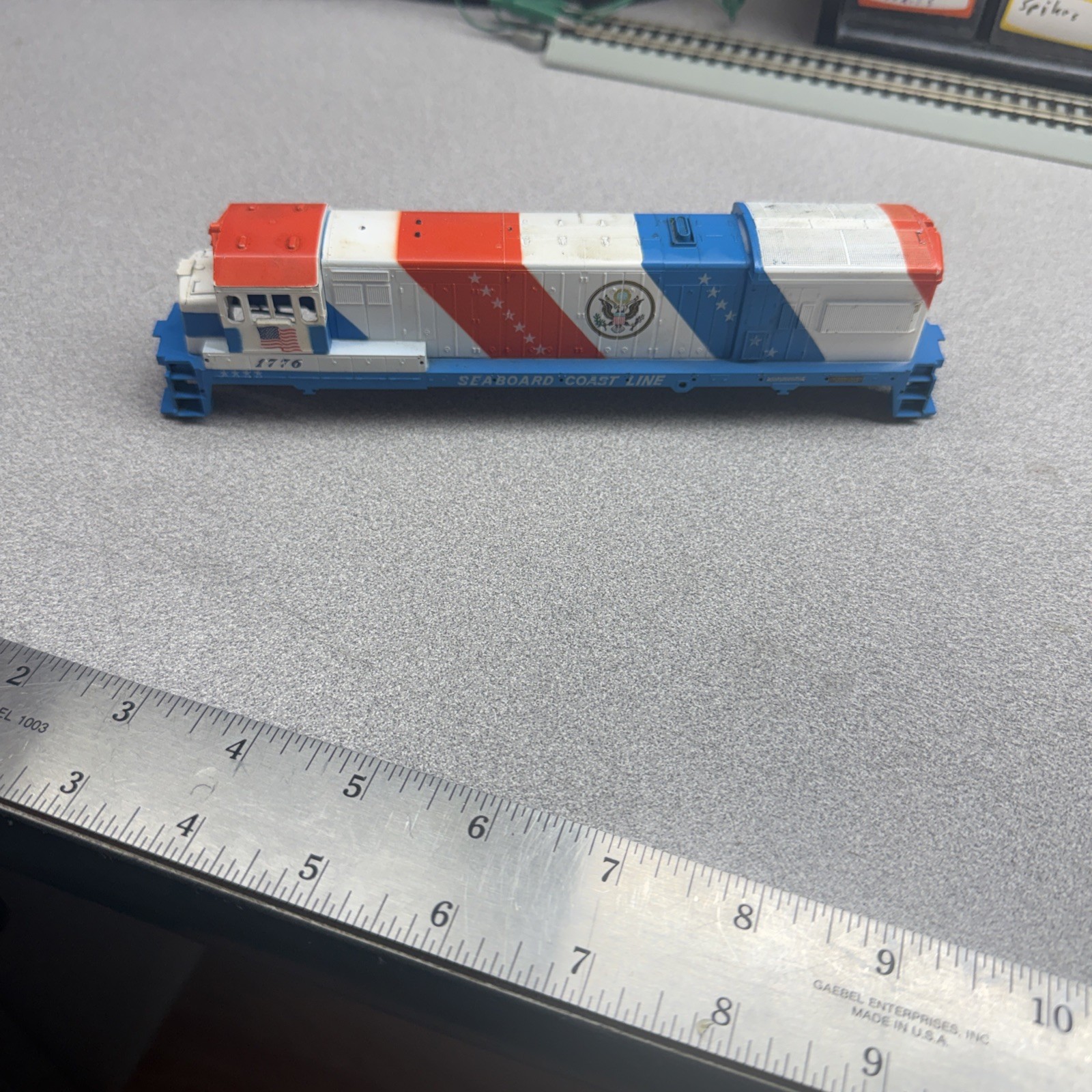 Athearn Shell Only Seaboard Coastline Bicentennial Paint Ho Shell Only