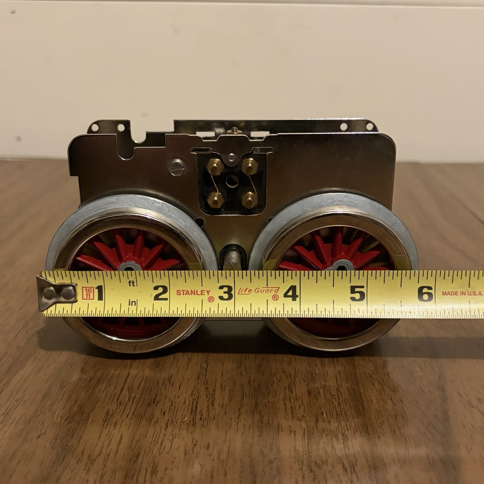 Vintage Model Locomotive Drive Chassis Motor Assembly Red Spoke Wheels
