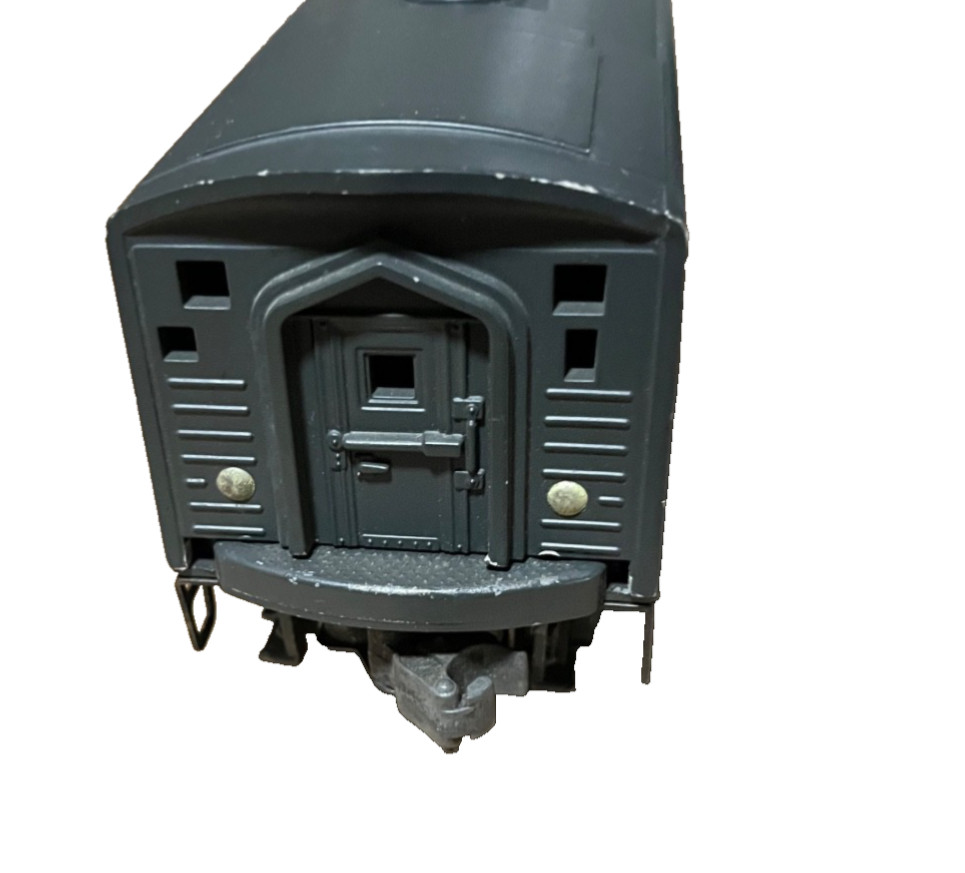 Lionel 2354 New York Central F3 in good condition 2354T, Non-Powered 1953-54