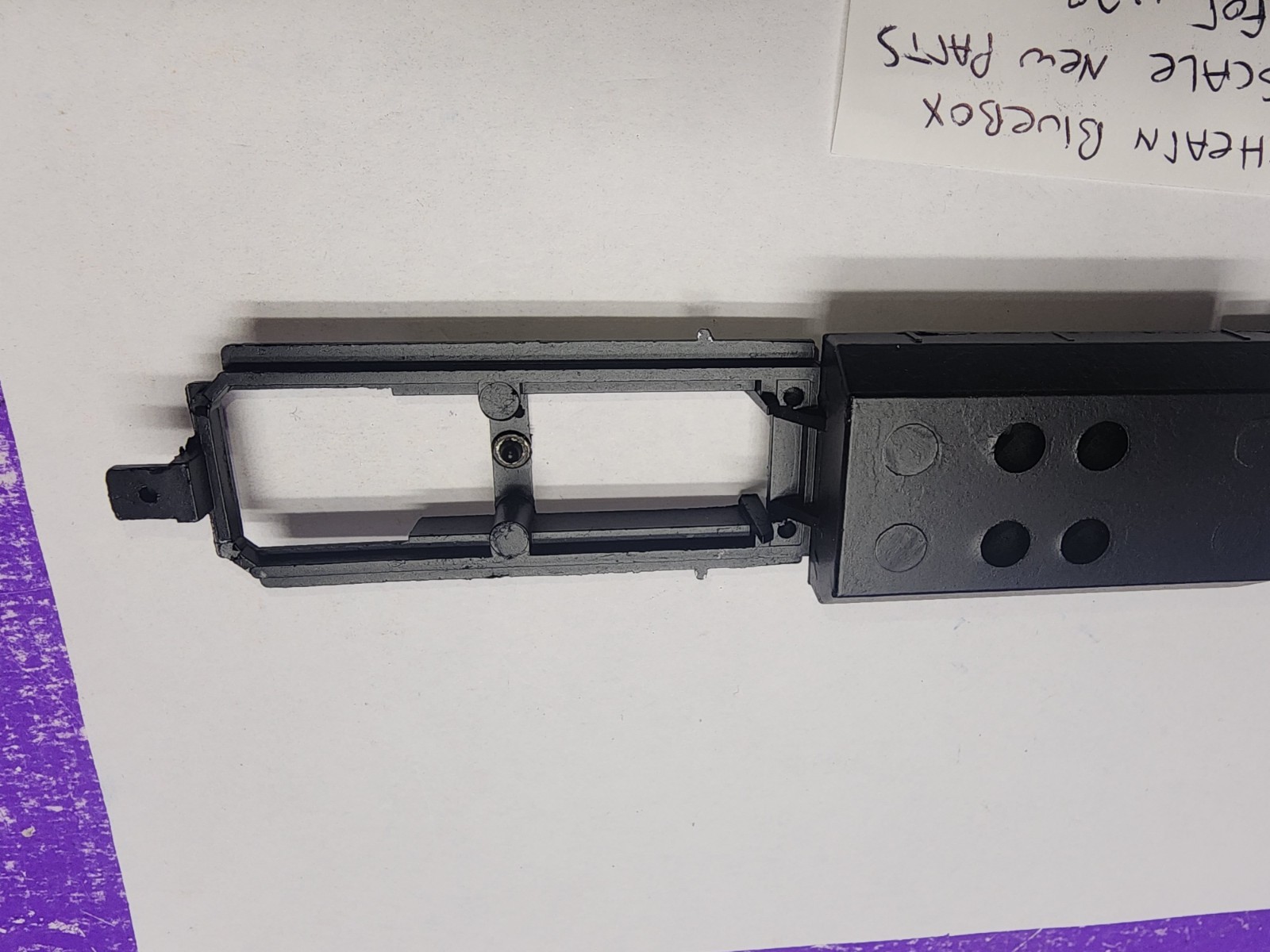 DIECAST METAL UNDERFRAME CHASSIS AIR TANKS U28,30,33 C Athearn HO 34206